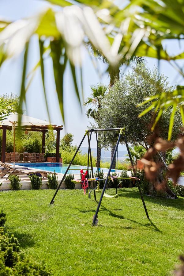 Przice Gardens Apartment With Pool Kotor Exterior photo